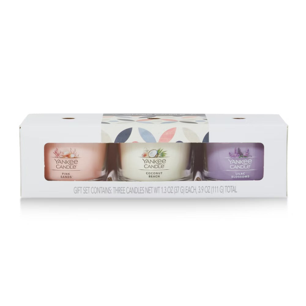 Yankee Candle 3-Piece Mini Candle Gift Set – Pink Sands, Coconut Beach & Lilac Blossoms